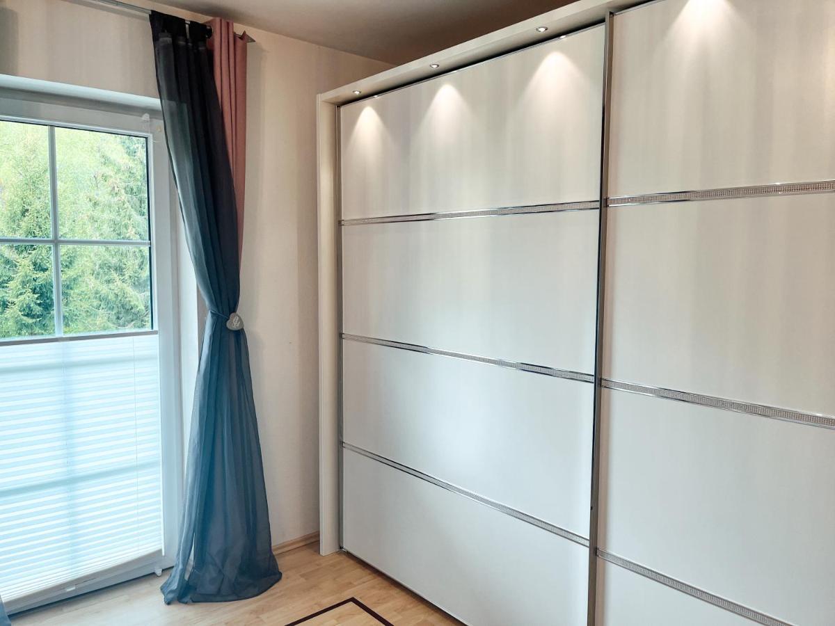 KötztingPanorama-Residenz, Mit Poolアパートメント エクステリア 写真